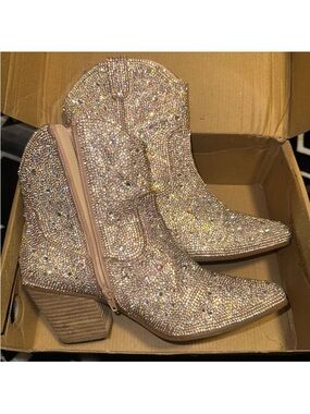 Rhinestone Embellished Pink Western Ankle Boots